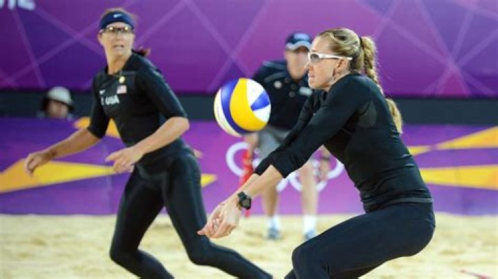 beach volleyball thongs