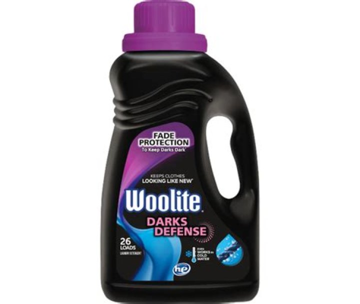 can you use woolite dark on light clothes