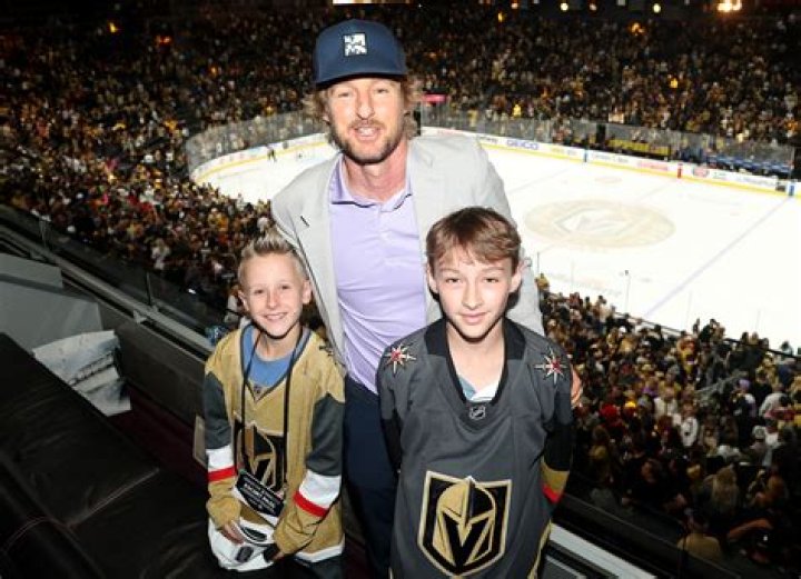 does owen wilson skate