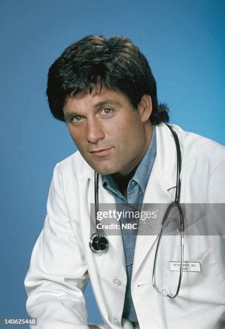 dr peter white st elsewhere