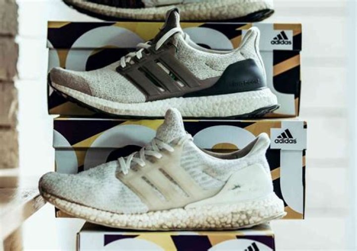 how much do shoes weigh to ship