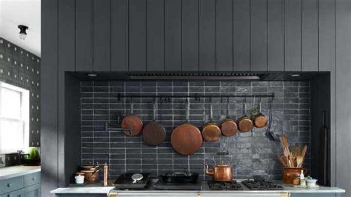 What Colour is anthracite?