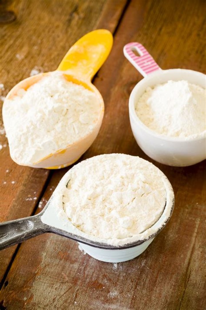 What is 140g of flour in cups?