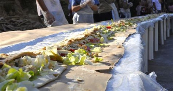 world’s longest sandwich